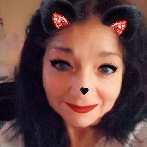 Meet your Posher, Nitta